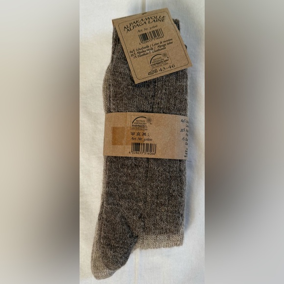 Alpaca Wool Socks | Set Of 2 - Picture 2 of 3